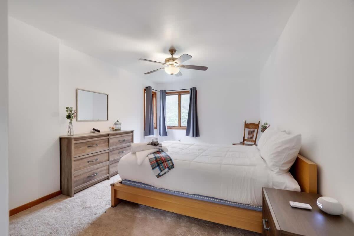Relax In Blakeslee - Spacious 5Br Home With Bbq 外观 照片