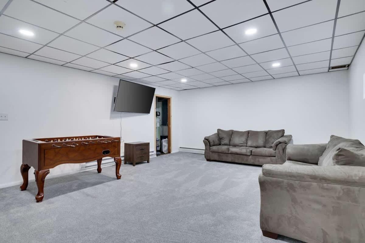 Relax In Blakeslee - Spacious 5Br Home With Bbq 外观 照片