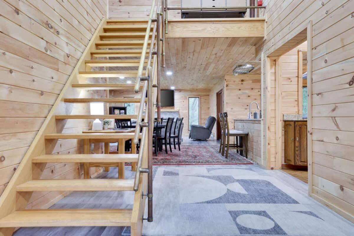 Relax In Blakeslee - Spacious 5Br Home With Bbq 外观 照片