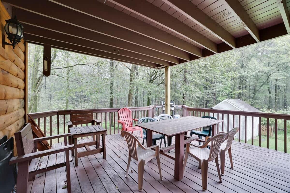 Relax In Blakeslee - Spacious 5Br Home With Bbq 外观 照片